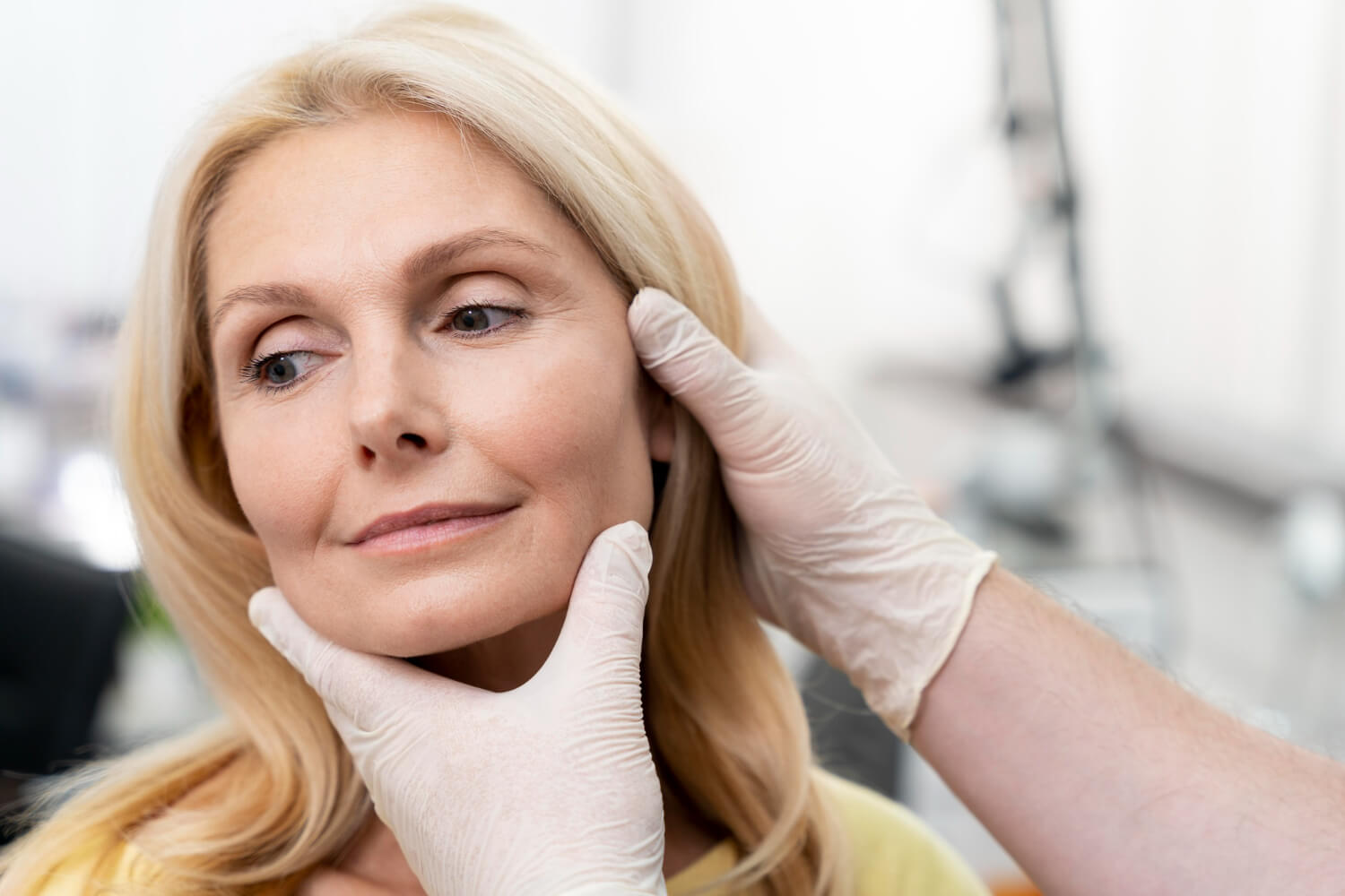 Beyond the Basics: A Complete Guide to Non-Surgical Facelifts at Ubest